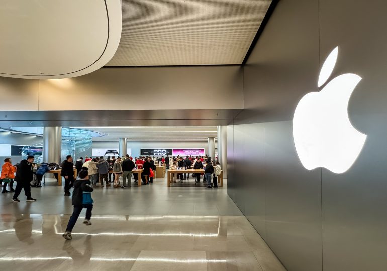 Apple will integrate Alibaba's AI into iPhones in China, Chairman Joe Tsai says