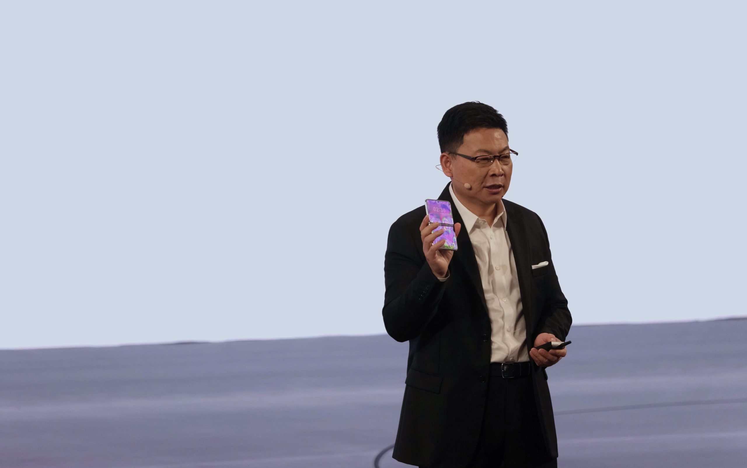 Huawei's $1,000 foldable will run self-developed HarmonyOS 5 as it pushes Apple, Google alternative
