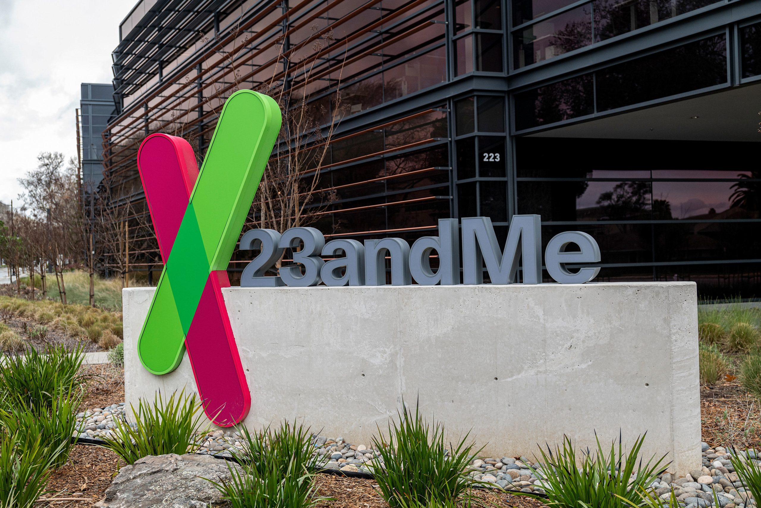 23andMe bankruptcy under congressional investigation for customer data