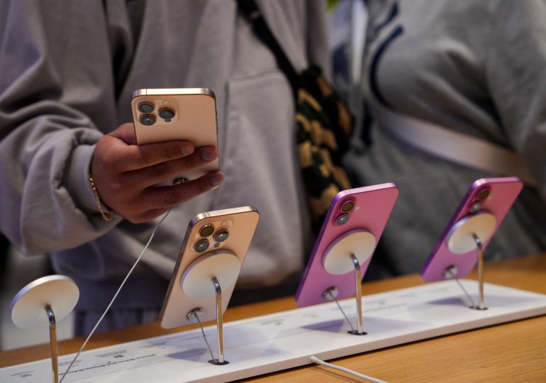 Apple looking to make 'premium' priced folding iPhones starting next year, analyst says