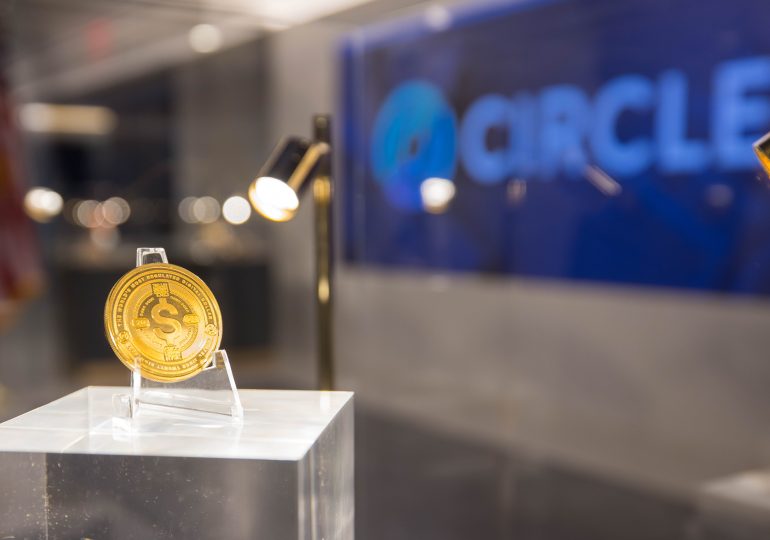 Circle shares fall after stablecoin issuer says it will offer 10 million shares
