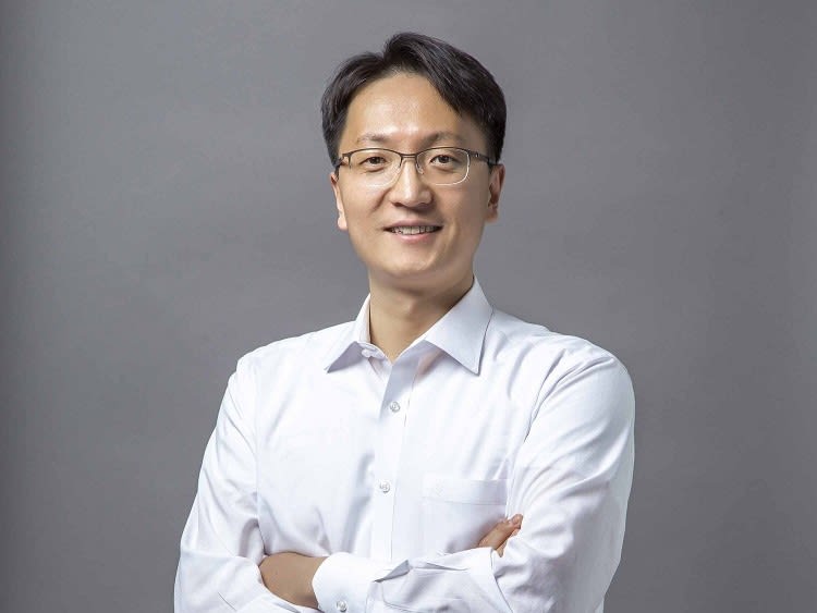 CEO of South Korean online retail giant Coupang resigns over data breach