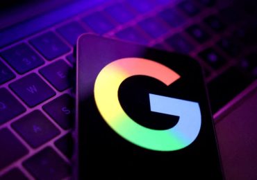 Judge puts a one-year limit on Google's contracts for default search placement