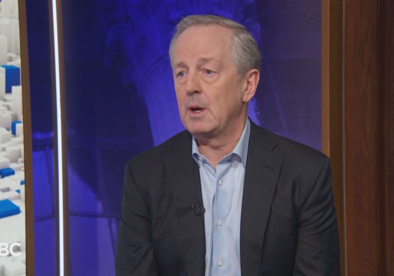 Tariffs and AI's downside pose top global risks for business, World Economic Forum says