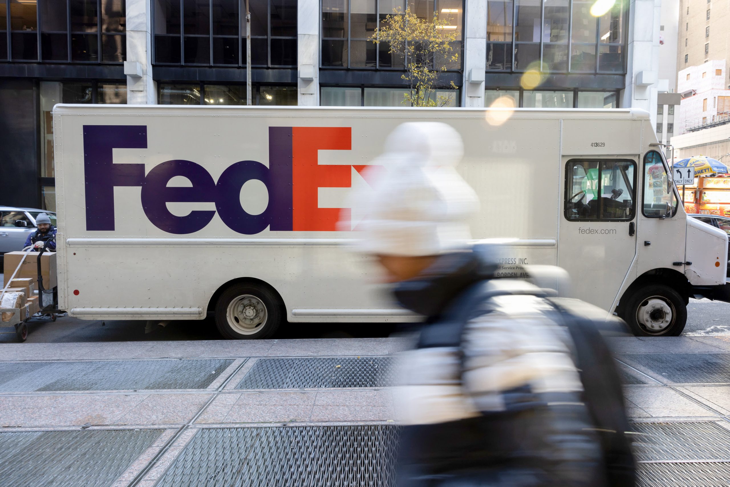 FedEx has started delivering 'promotion-ready' AI training to over 400,000 workers
