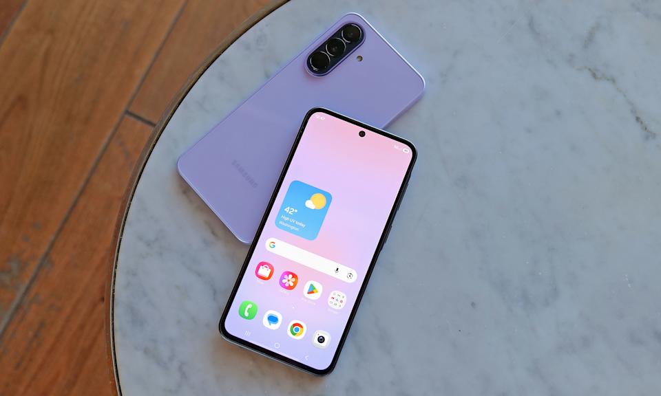 The Galaxy A37 will be available in four colors: charcoal, white, lavender and graygreen. However, the middle two are Samsung.com exclusives and the last one is only available from Best Buy.