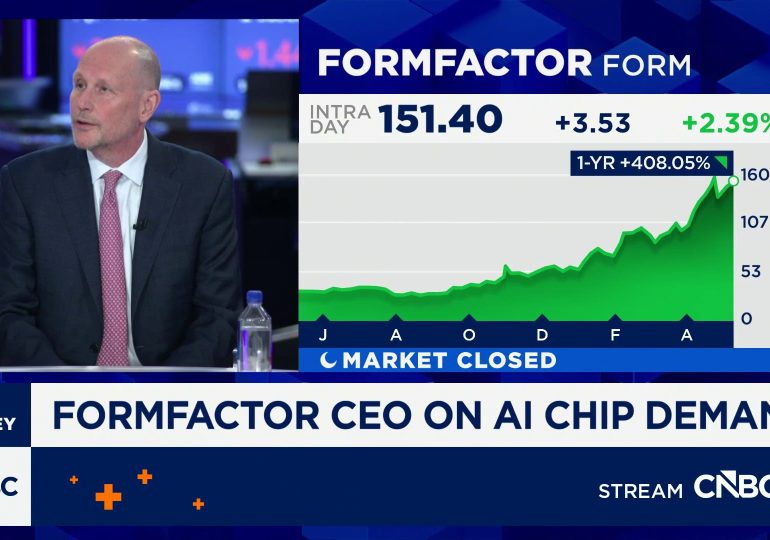 Qualcomm drops 13% as chip stocks pull back from record AI-driven rally