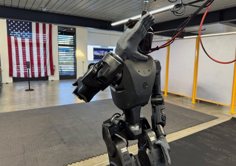 This Trump-linked startup plans to put humanoid robots in the military