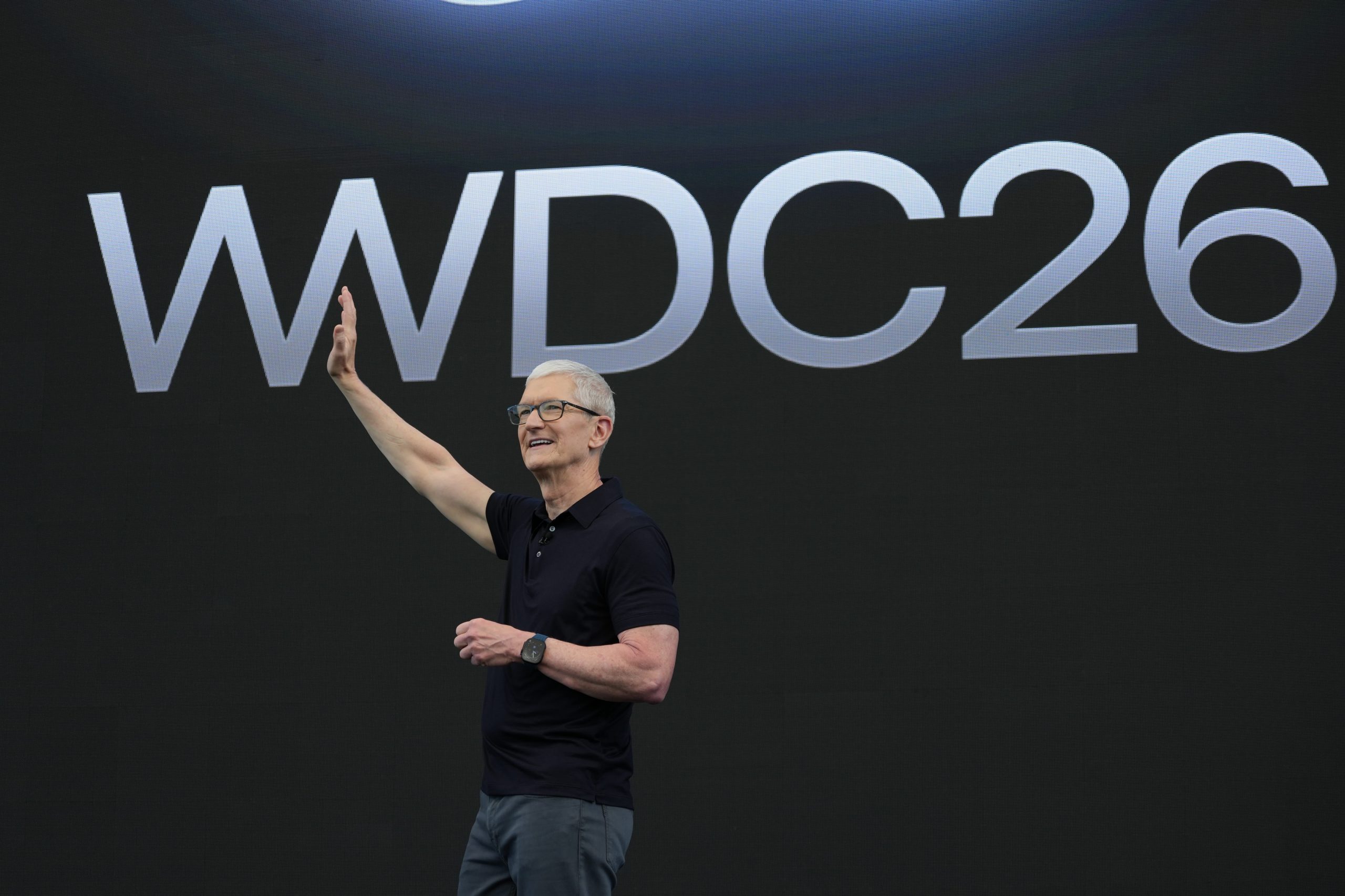 Apple shares reverse lower after big Siri news. Why we're not bothered
